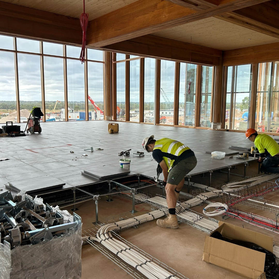 Hajnali emelt padl&oacute; .jpg